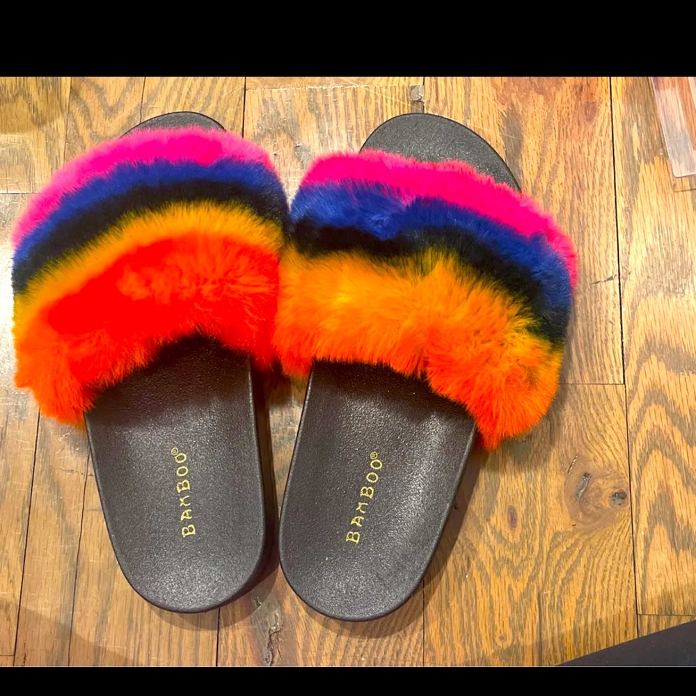 Multicolored furry slippers